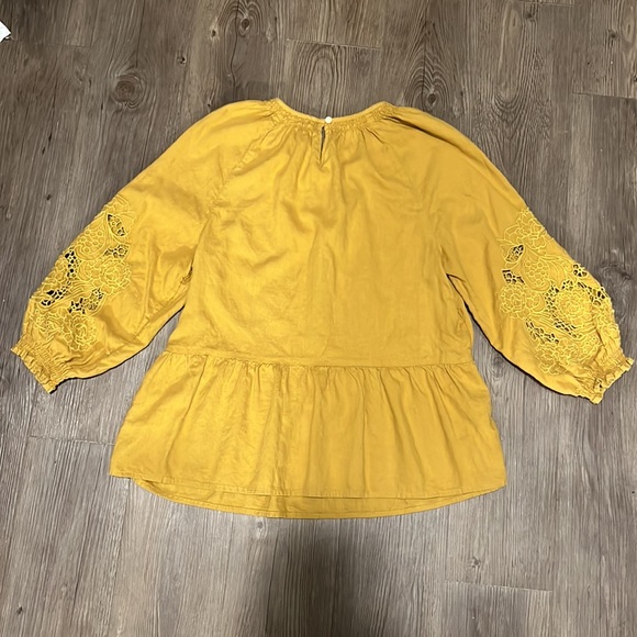 Madewell Yellow Eyelet Peplum Top - Picture 5 of 5